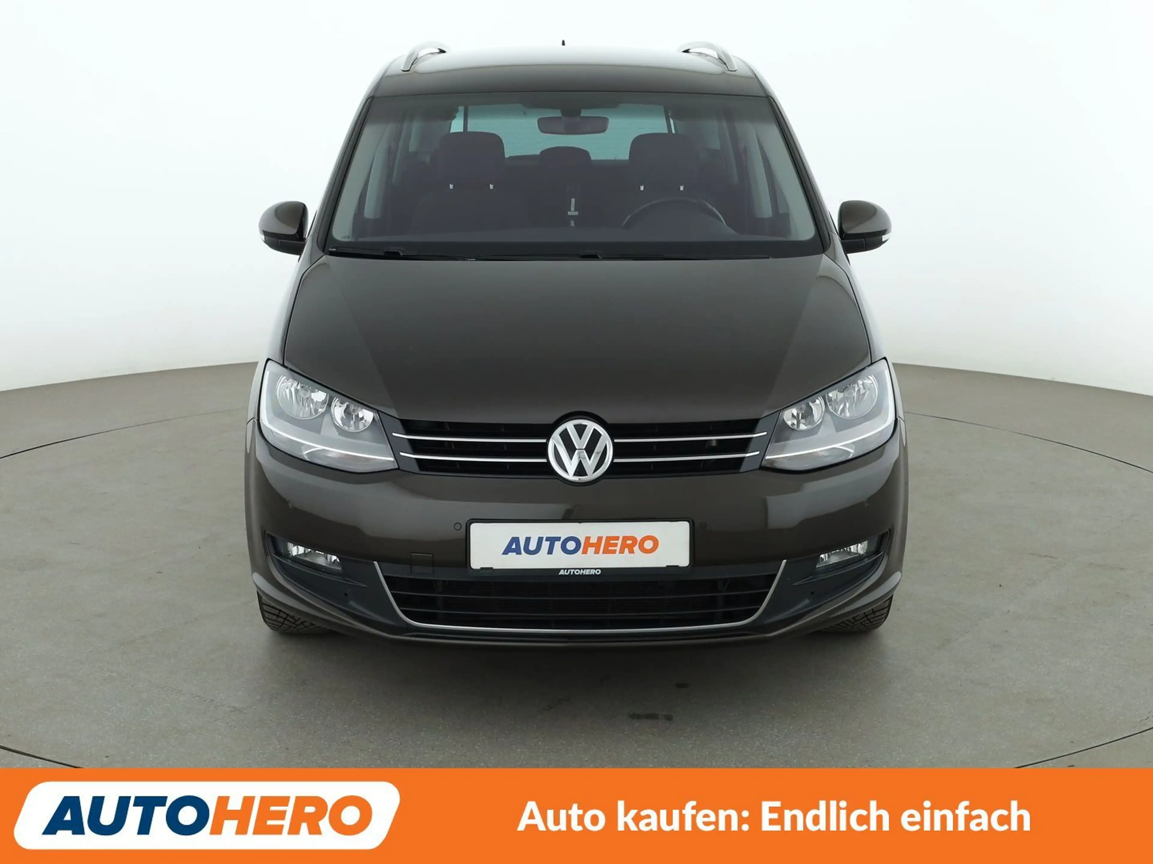 Volkswagen Sharan 2.0 TDI Sound BMT Aut.*NAVI*ACC*PDC*SHZ* — photo 9