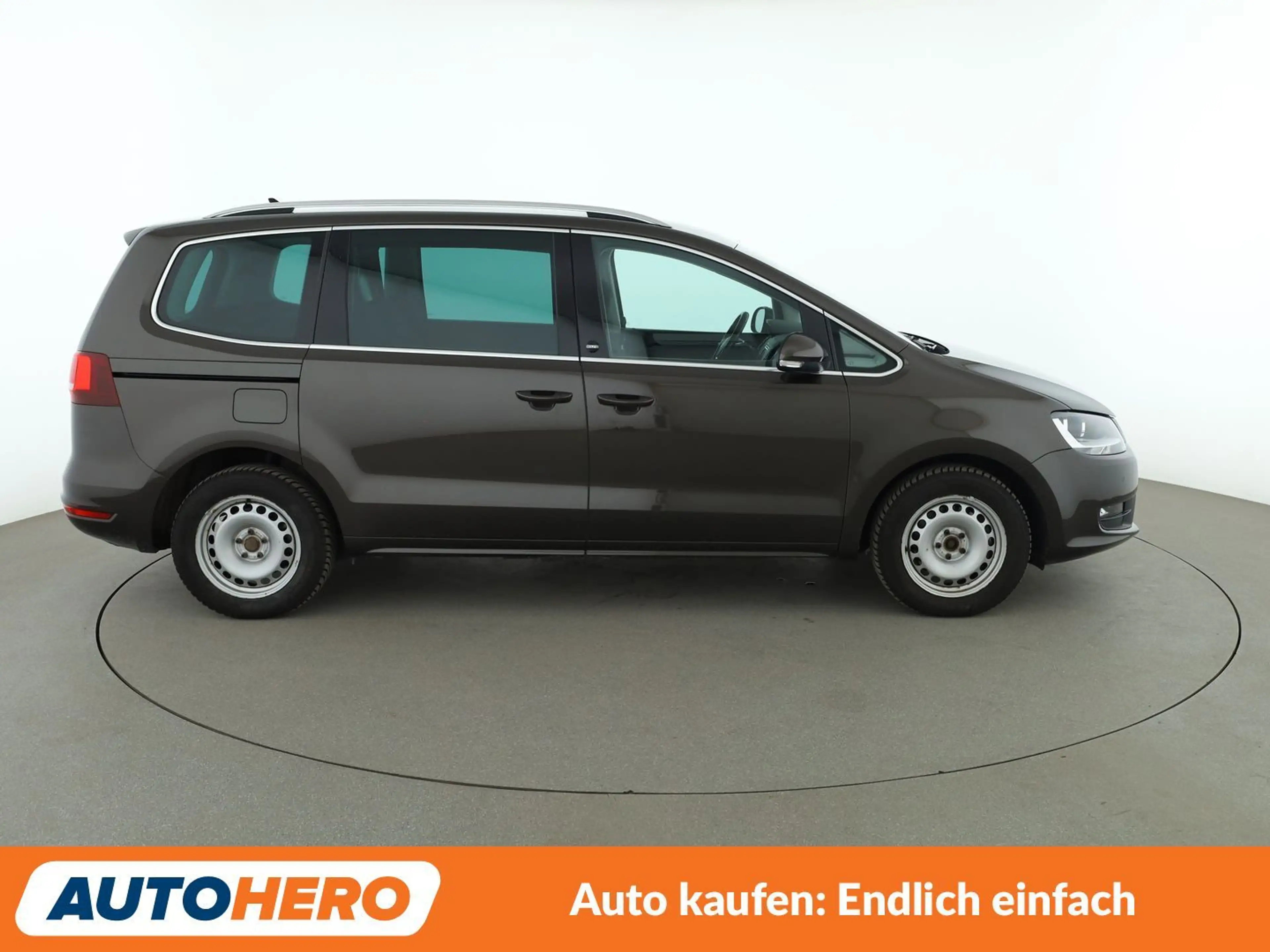 Volkswagen Sharan 2.0 TDI Sound BMT Aut.*NAVI*ACC*PDC*SHZ* — photo 7