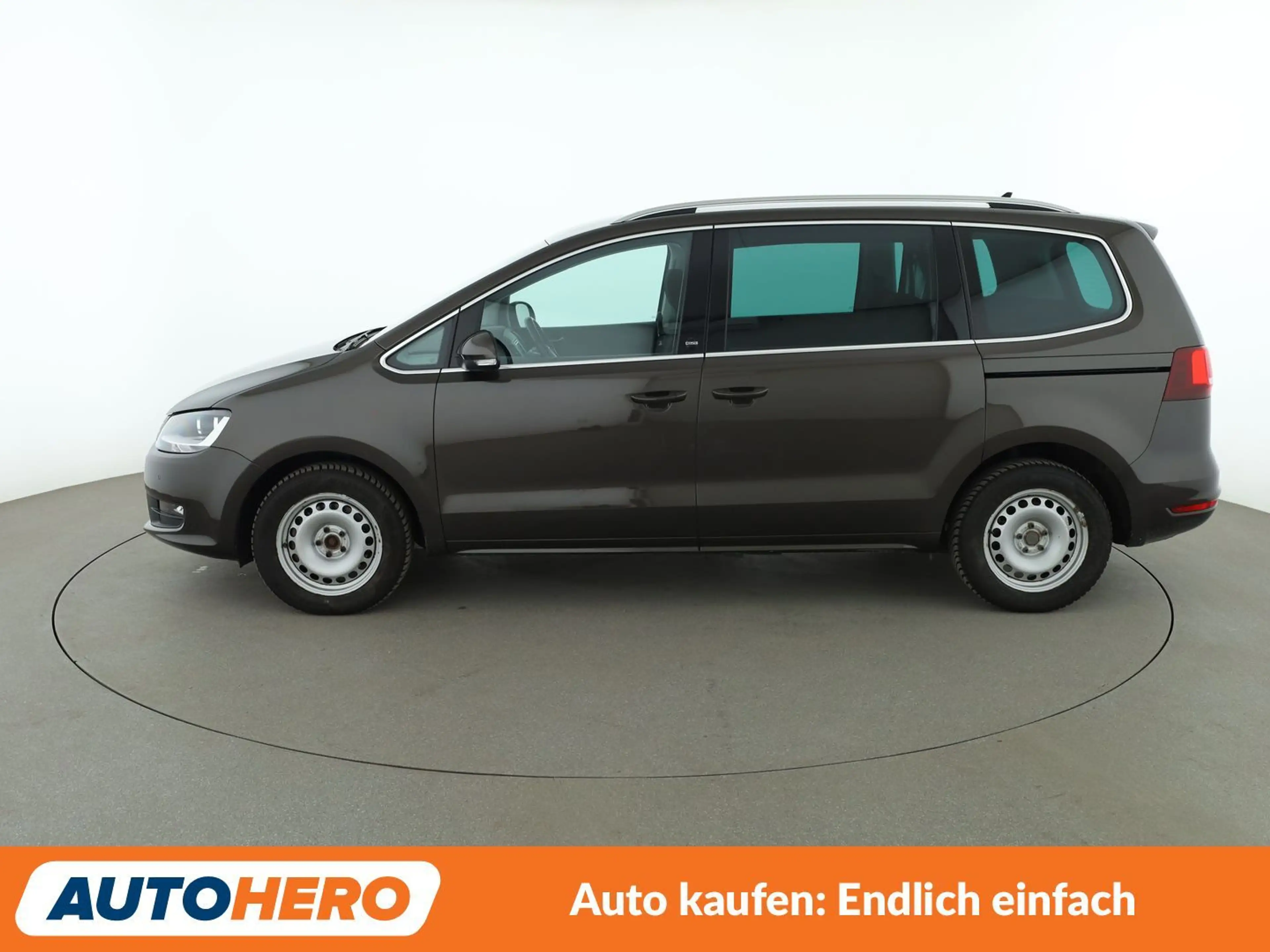 Volkswagen Sharan 2.0 TDI Sound BMT Aut.*NAVI*ACC*PDC*SHZ* — photo 3