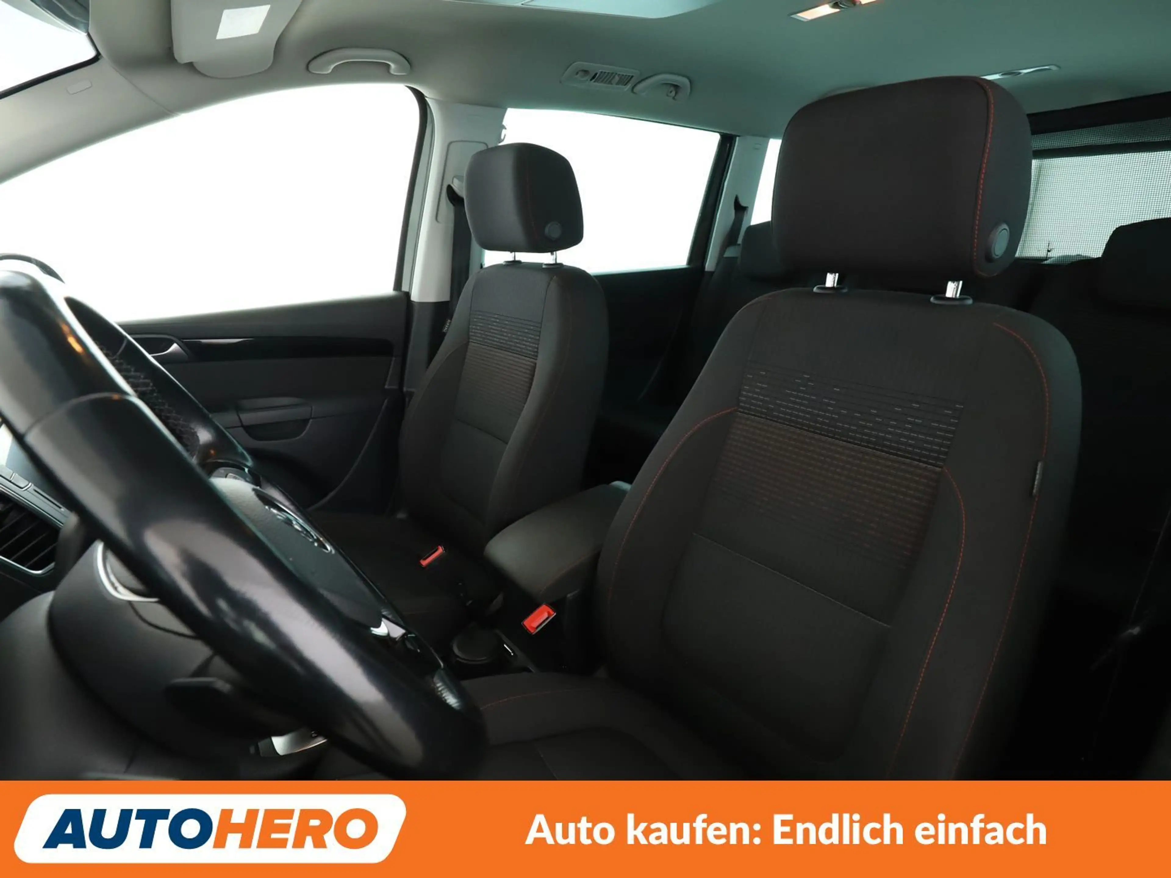 Volkswagen Sharan 2.0 TDI Sound BMT Aut.*NAVI*ACC*PDC*SHZ* — photo 10