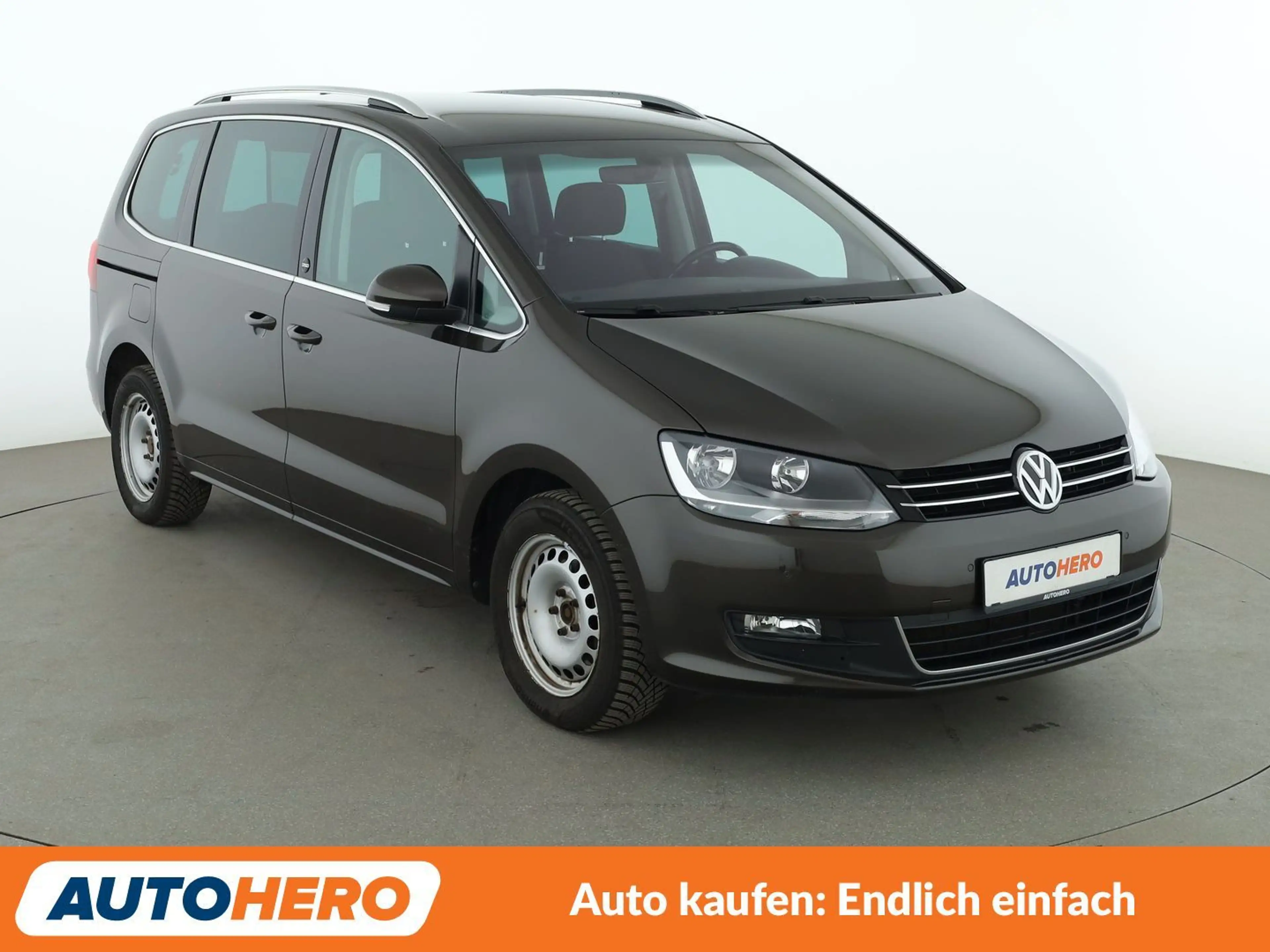 Volkswagen Sharan 2.0 TDI Sound BMT Aut.*NAVI*ACC*PDC*SHZ* — photo 8