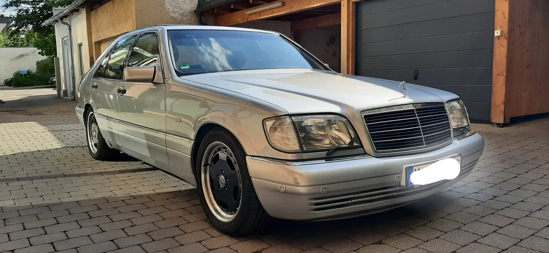 Mercedes-Benz S 320 - 1