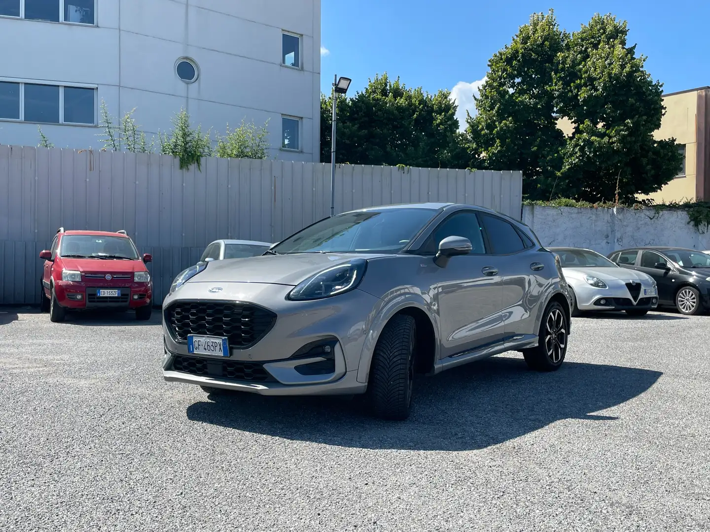 Ford Puma 1.0 EcoBoost Hybrid 125CV ST-Line X Grijs - 2