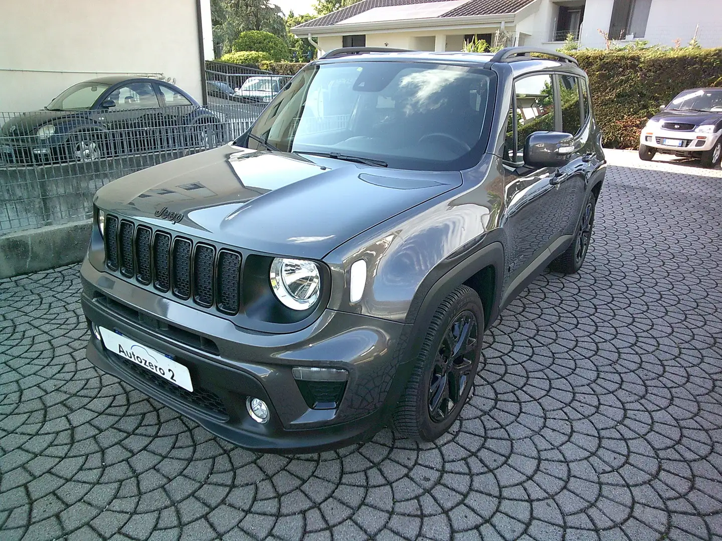 Jeep Renegade 1.0 t3 Night Eagle 2wd Grijs - 1