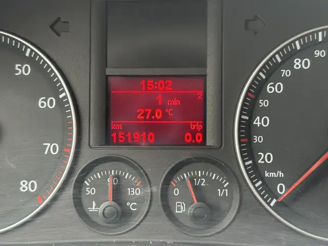Volkswagen Golf view 10