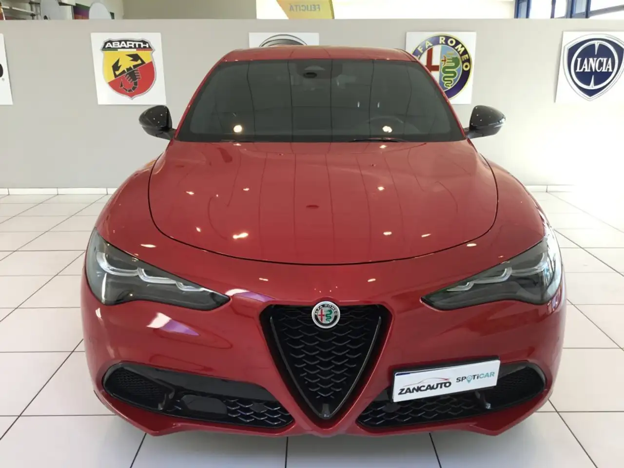 Alfa Romeo Stelvio 2025