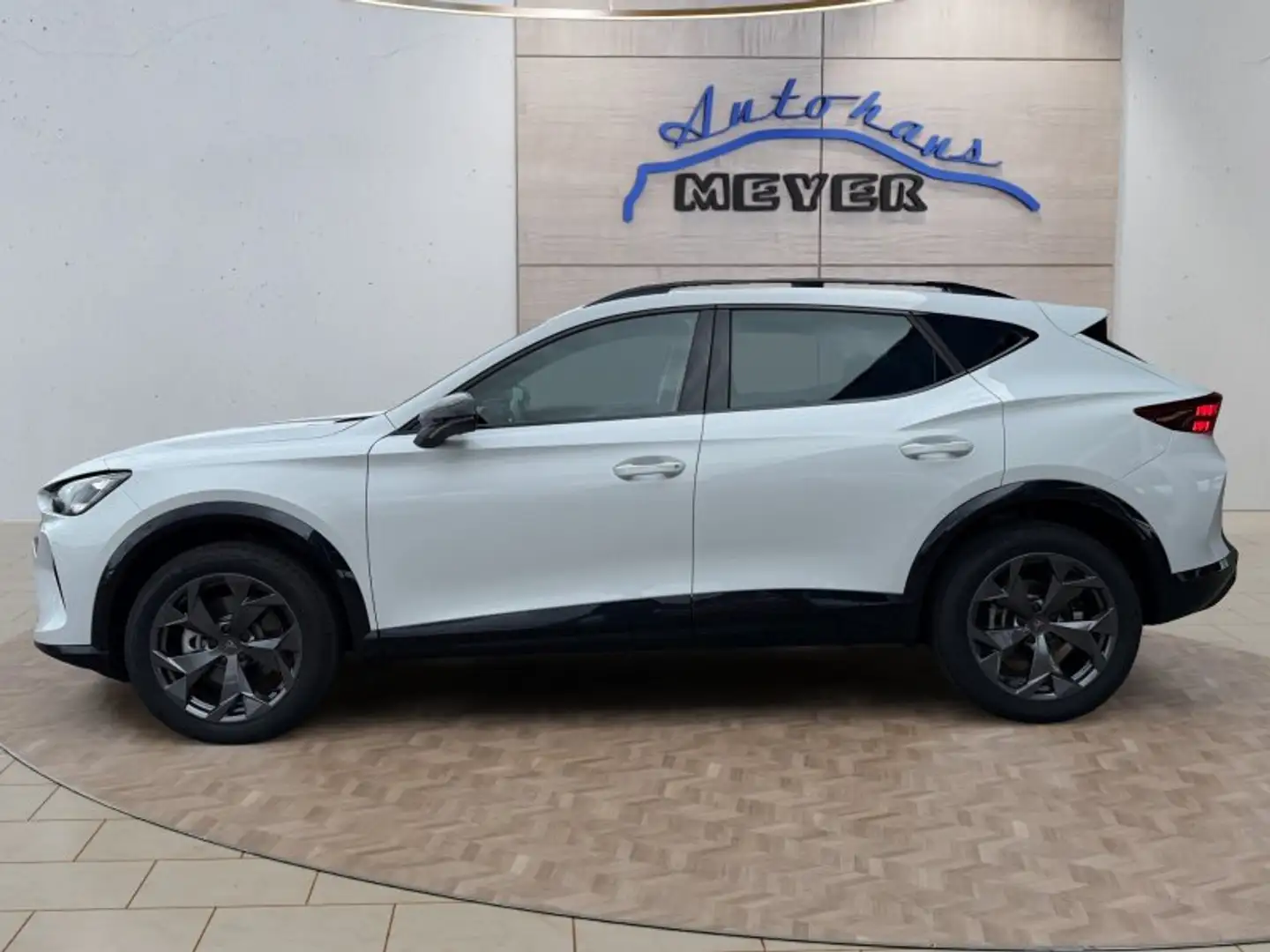 CUPRA Formentor 1.5 eTSI DSG ACC/el.Klappe/Keyless/Winterp.    ** Alb - 2