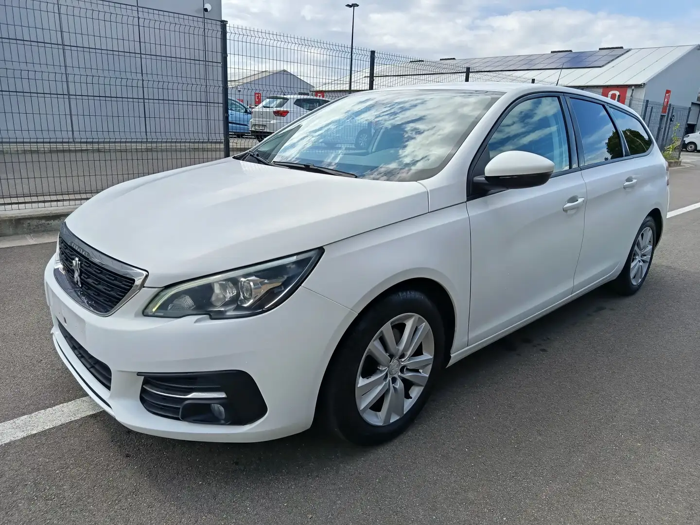 Peugeot 308 308 SW 1.6 BlueHDi ECO Active Blanc - 1