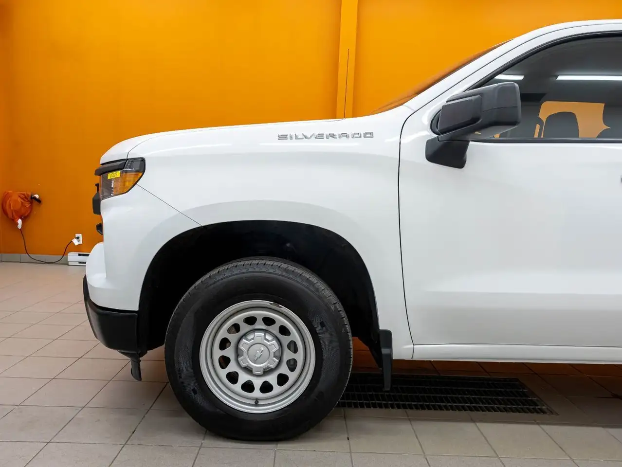Chevrolet Silverado 1500 снимка Chevrolet Silverado 1500