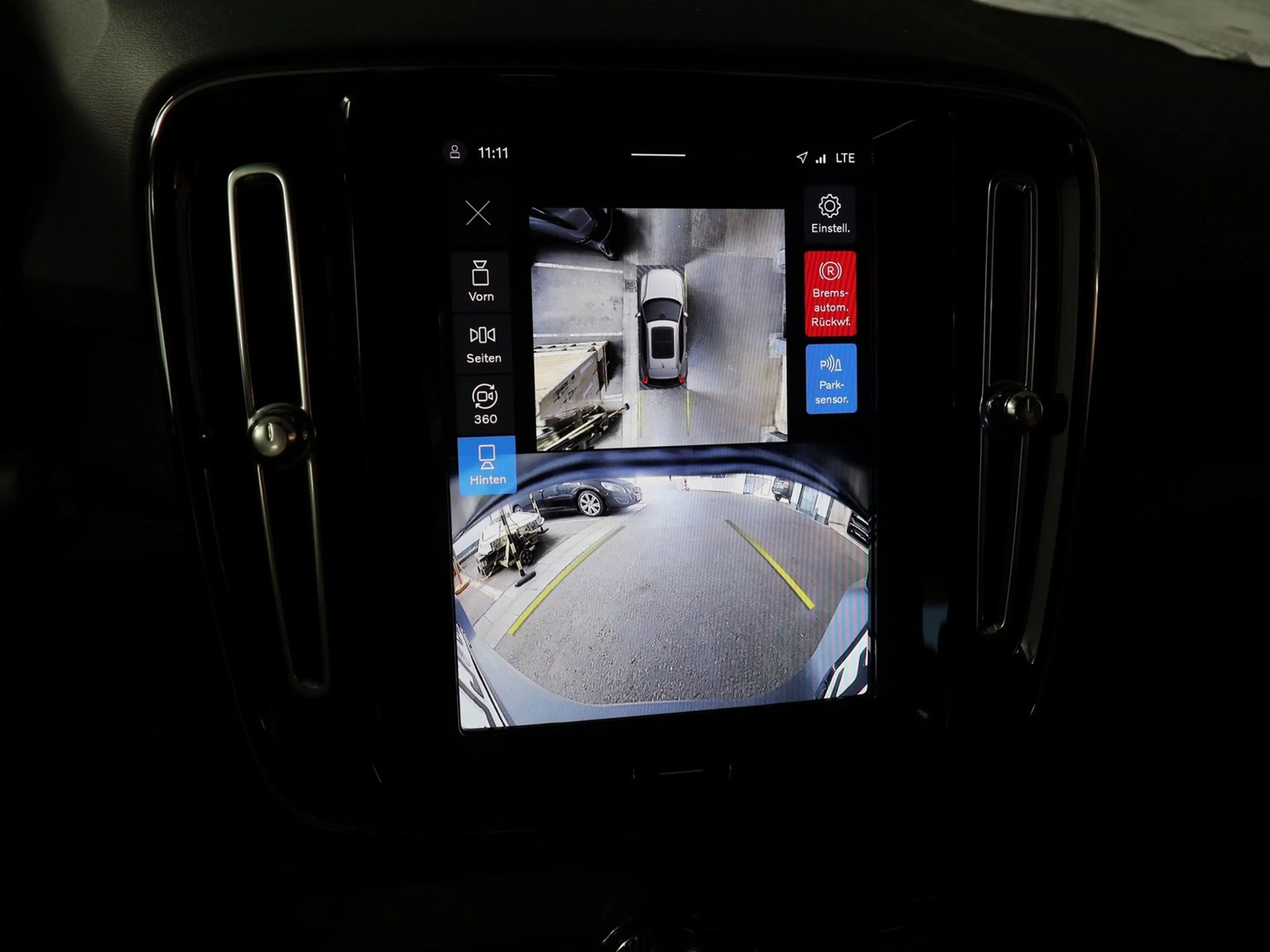 Volvo EX40 Single Motor Extended Range Plus 360°*Pilot*har... — photo 12