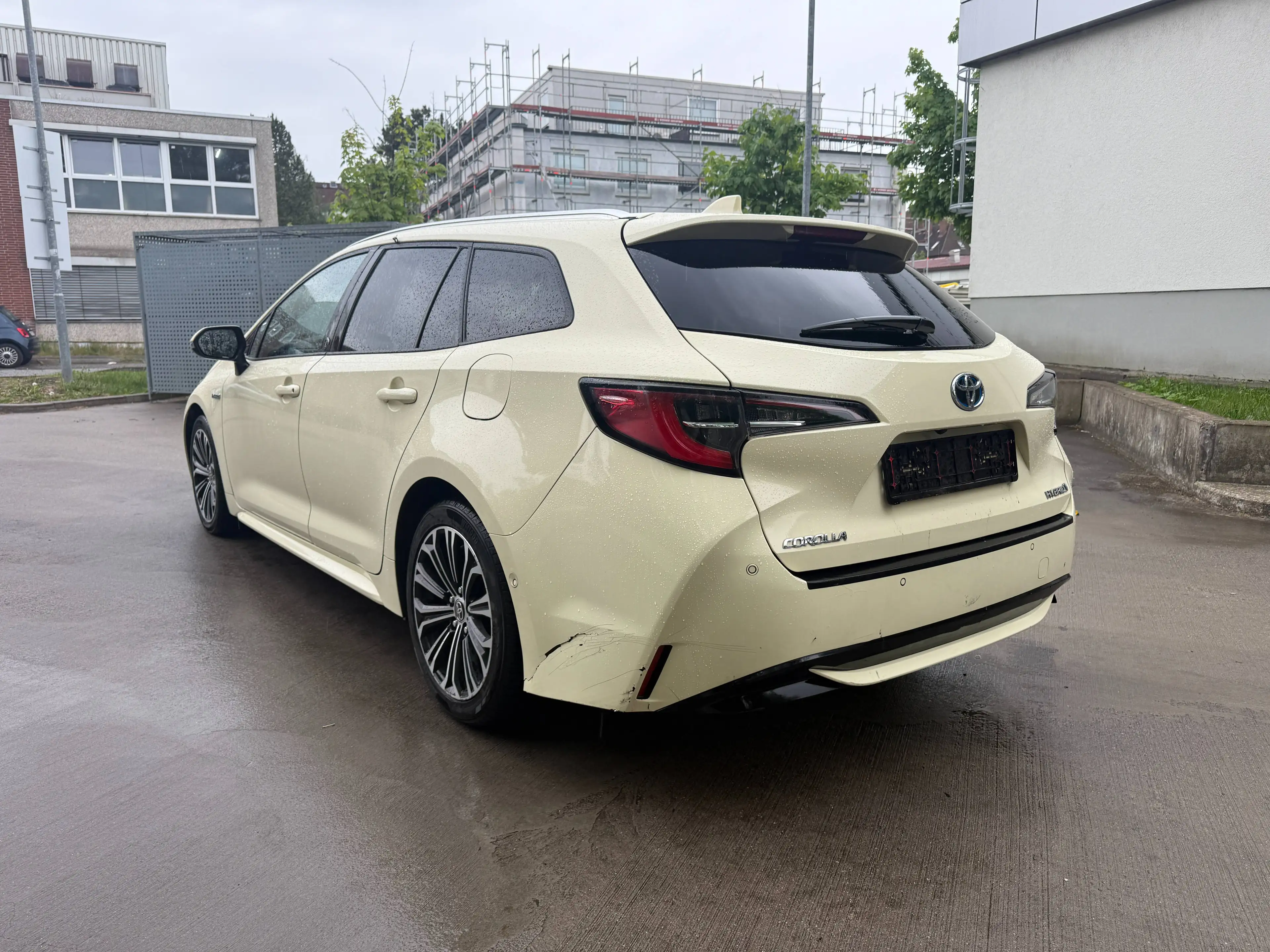 Toyota Corolla 2 x Touring Sports Hybrid Team Deuts.-Folie-TAXI — photo 5
