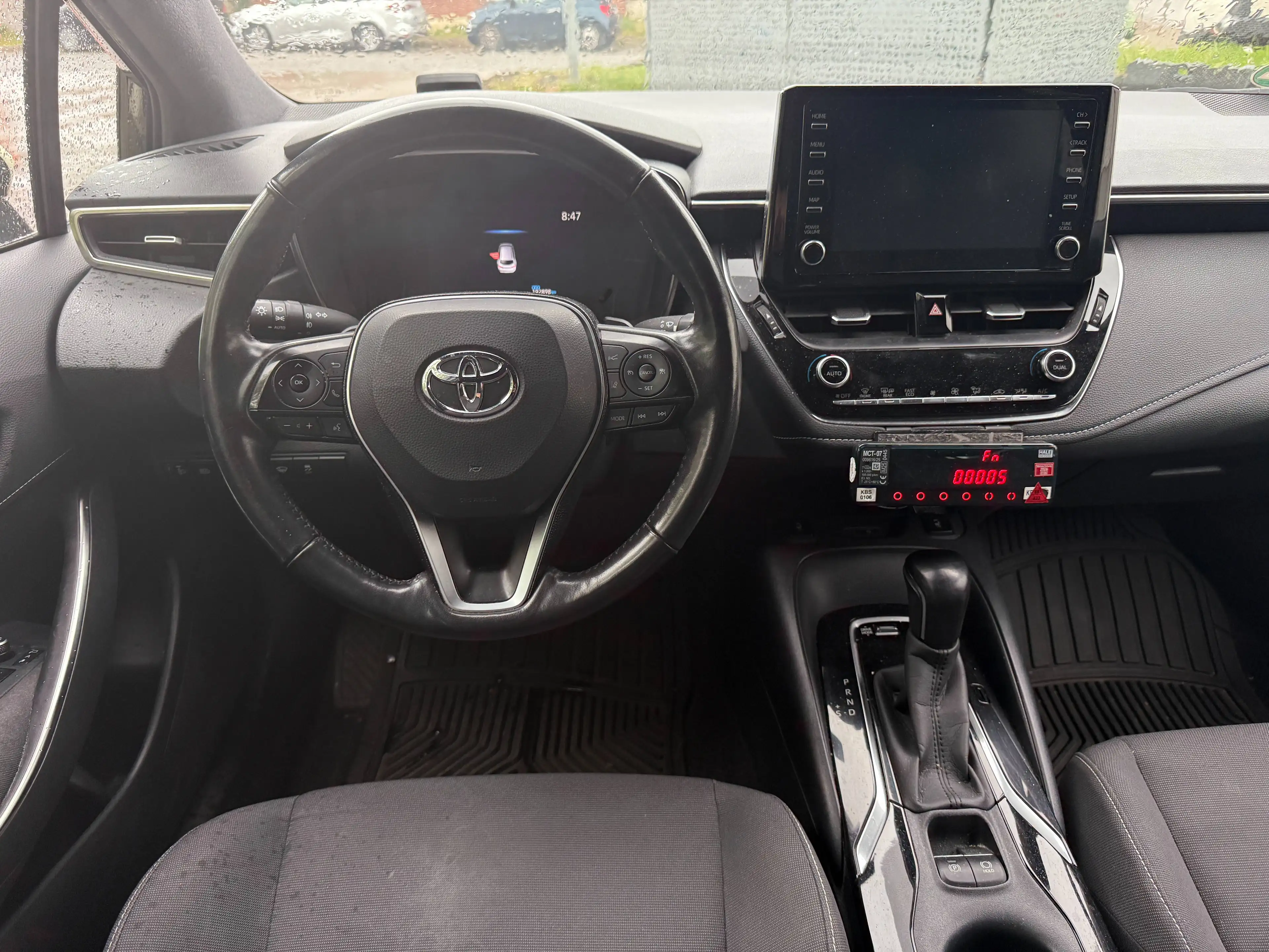Toyota Corolla 2 x Touring Sports Hybrid Team Deuts.-Folie-TAXI — photo 10