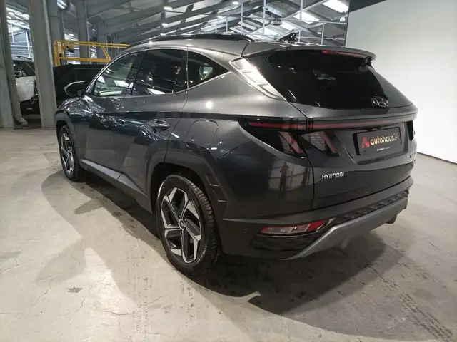 Hyundai Tucson view 4