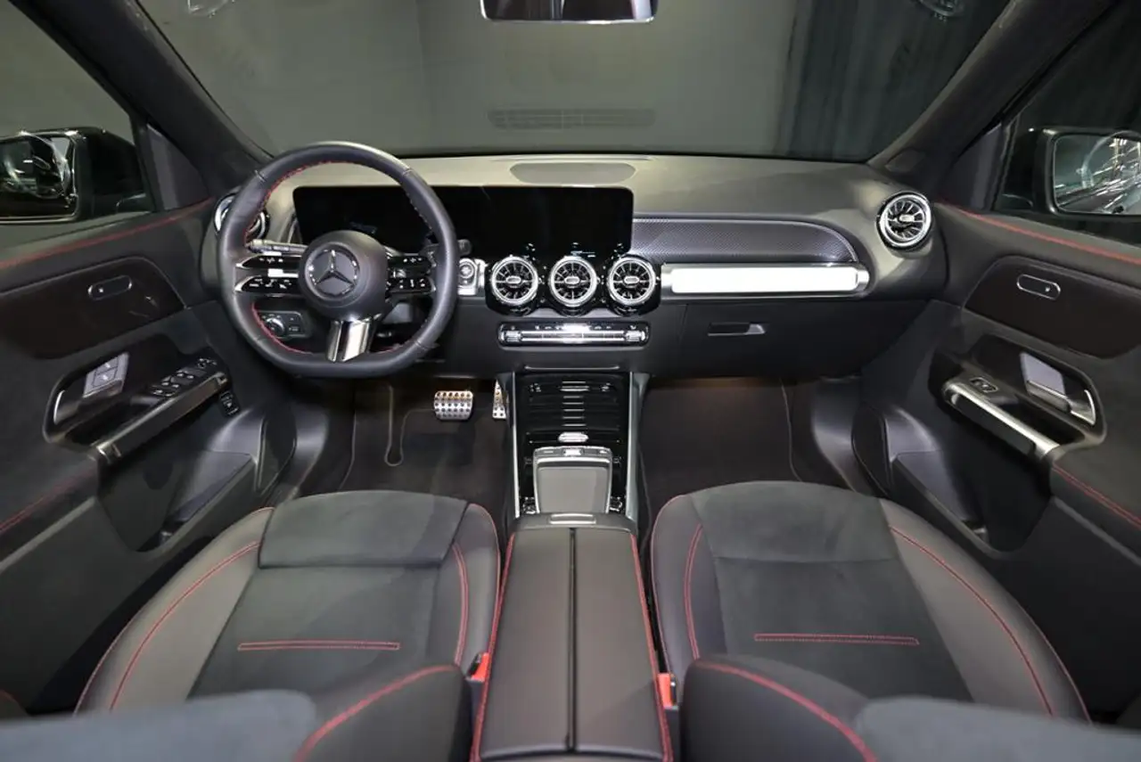Mercedes-Benz GLB 200 AMG/360'/LED/PANO/AHK/TOTW/NIGHT/SHZ 15