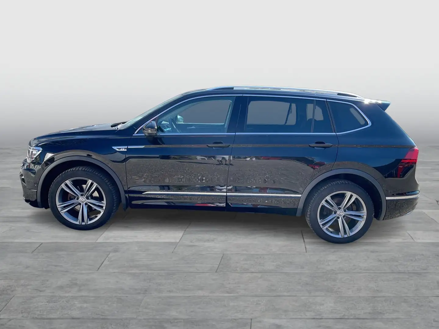Volkswagen Tiguan Allspace HL TSI OPF DSG 5-Sitzer Schwarz - 2
