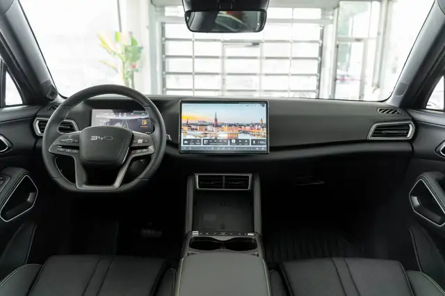 Byd Atto 2 view 11