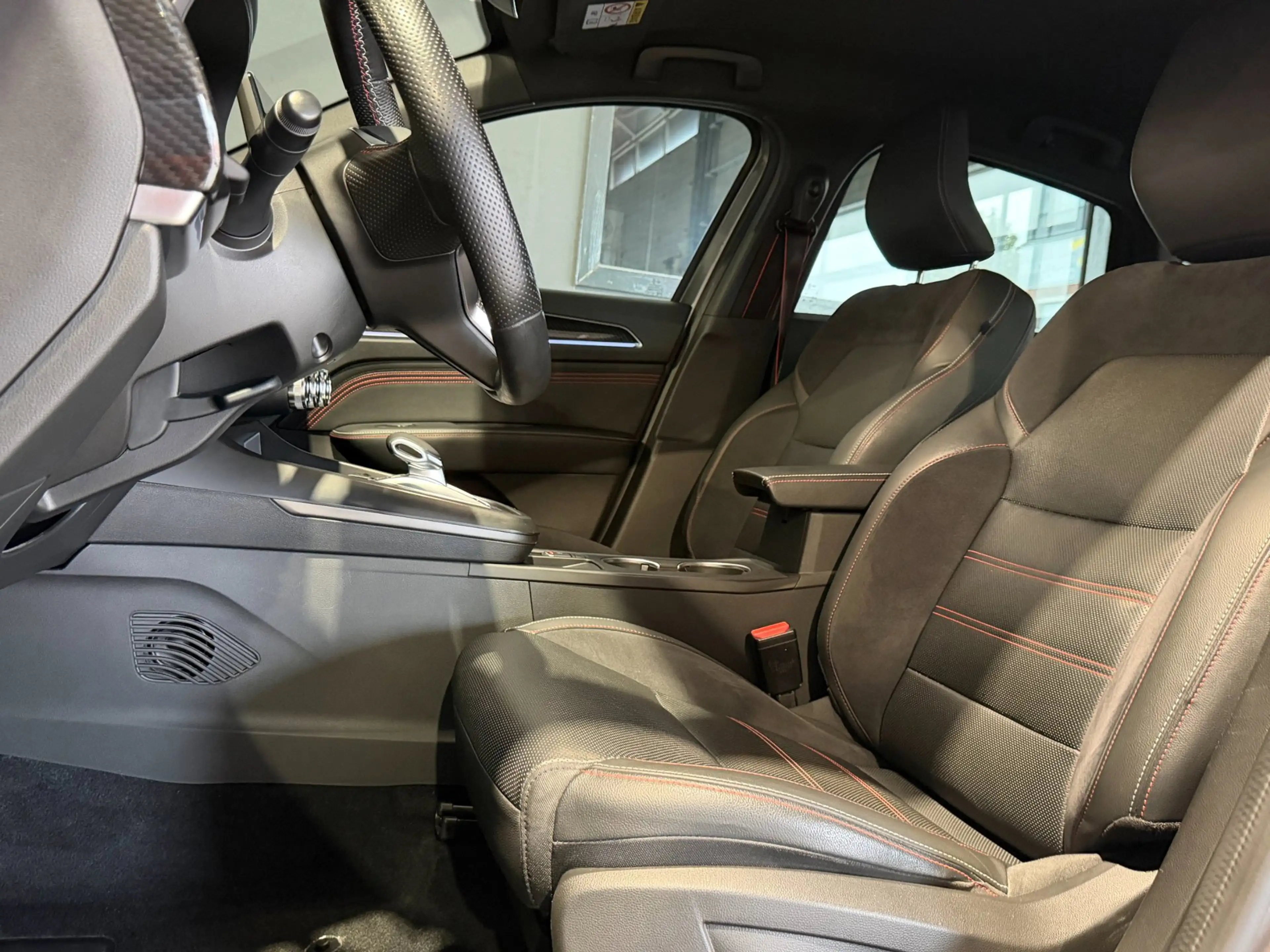 Renault Arkana 1.6 E-Tech Hybrid 145 R.S. Line|NL Auto|NAP|12/202 — photo 14