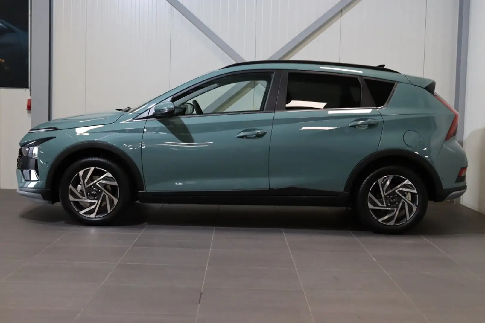 Hyundai BAYON 1.0 T-GDI Premium 7DCT | DIRECT LEVERBAAR | Vert - 2