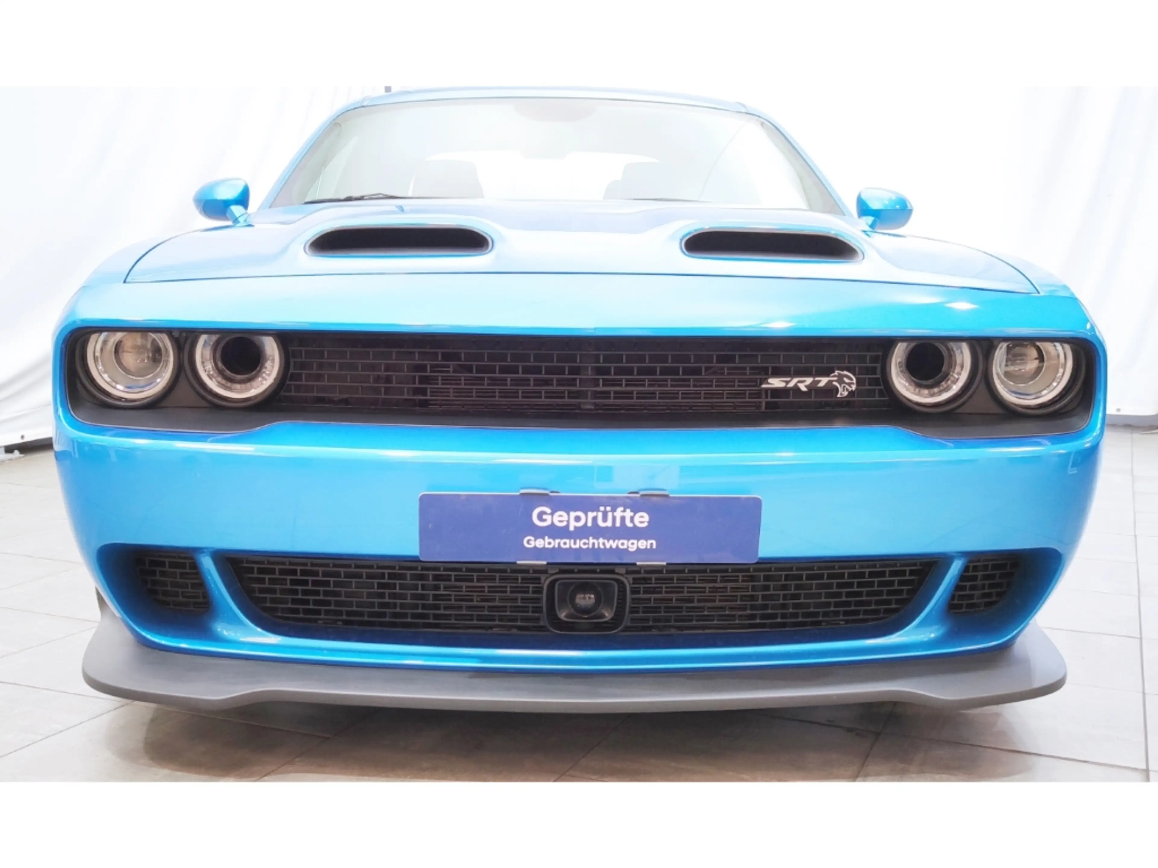 Dodge Challenger SRT 6,2 Hellcat UNFALLFREI Automatik Navi Sitzh. — photo 2