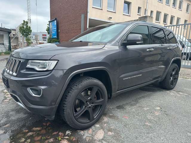 Imagine Jeep Grand Cherokee 3.0I Multijet Overland*KLIMA*PANO*NAVI*LEDER*ACC*