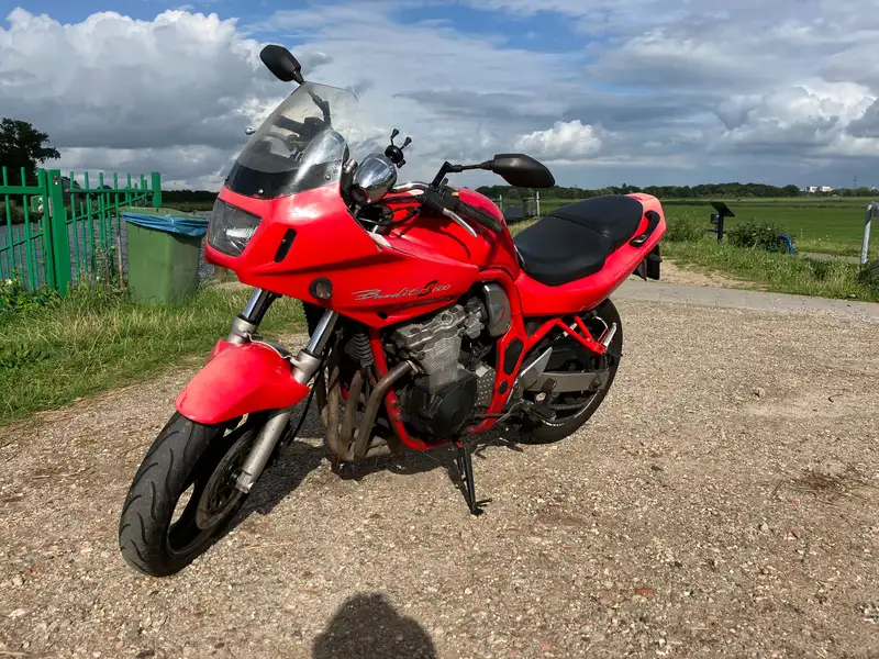 Suzuki Bandit 600 - foto 2