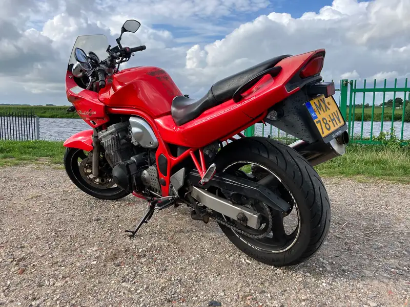 Suzuki Bandit 600 - foto 5