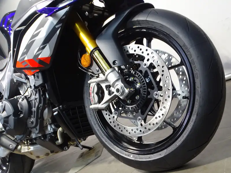 Aprilia Tuono - foto 7