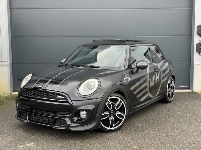 MINI Cooper John Cooper Works 1.5i*Pano*Xenon*Carbon*JCW Pack