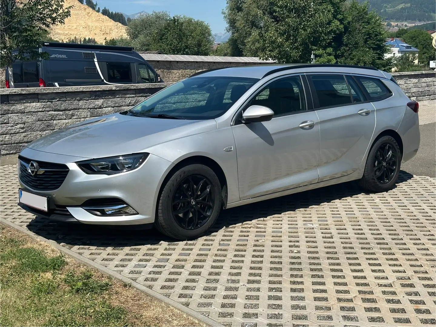 Opel Insignia Insignia ST 1,6 CDTI Aut. Edition Silber - 1