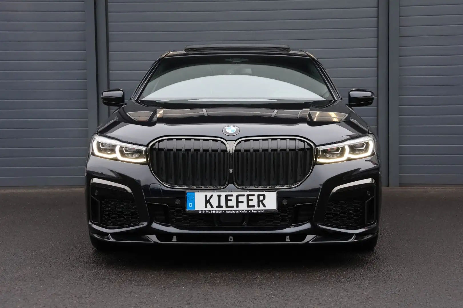 BMW 750 Li xDrive M/ACC/360°/HUD/B&W/PANO/MASSAGE/R21 Blau - 2