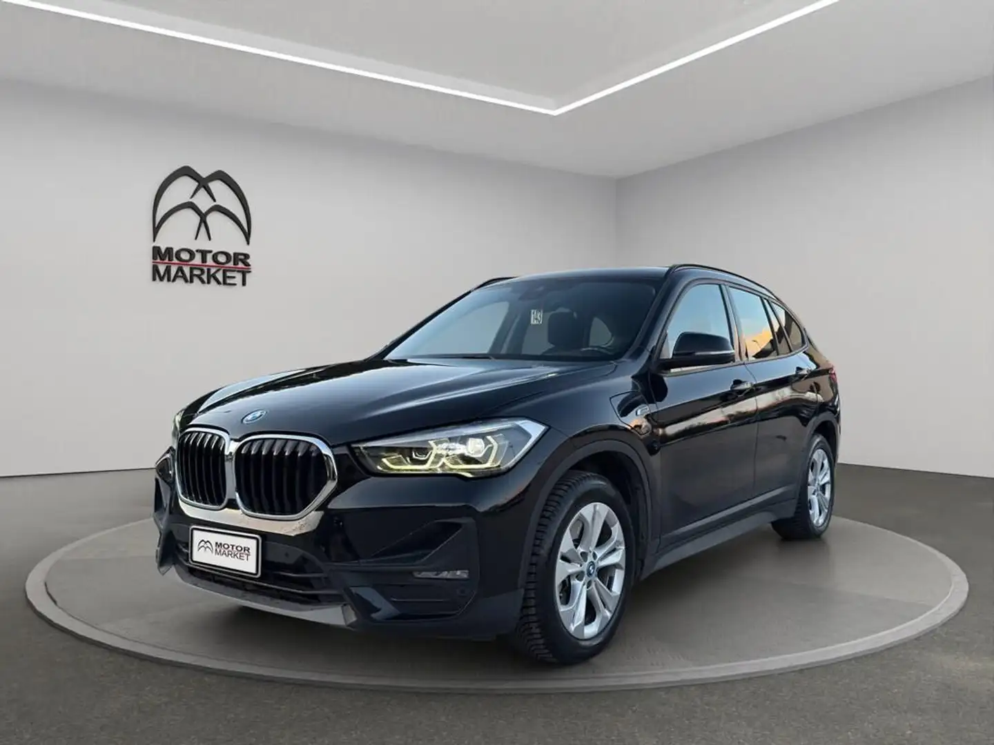BMW X1 xdrive25e Business Advantage auto Nero - 1