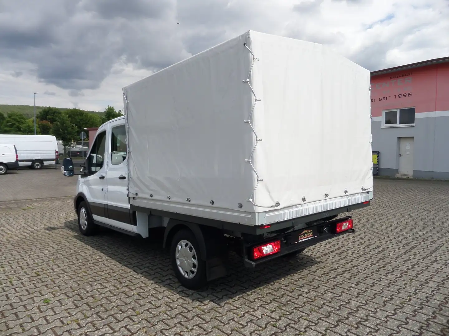 Ford Transit 350 L2 DoKa 7-Sitz+Pritsche+Plane+Allrad+Klima+SHZ Weiß - 2