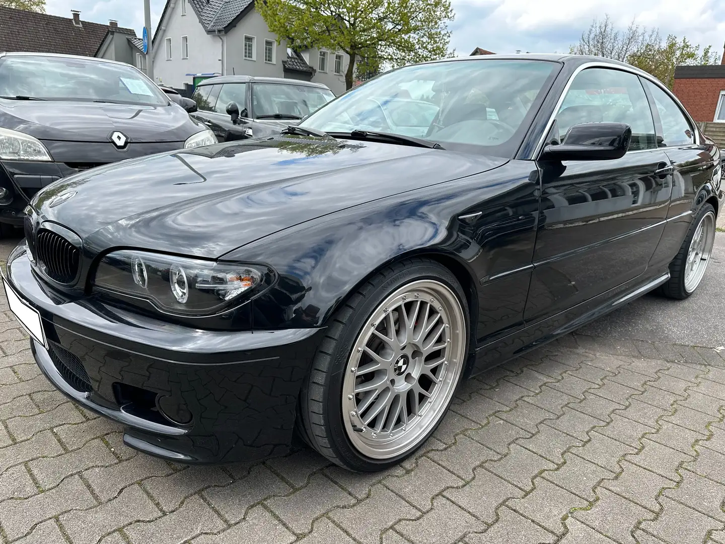 BMW 320 320 Ci~M-Paket~Navi~CarPlay~Sportsitze~Xenon~ Schwarz - 1