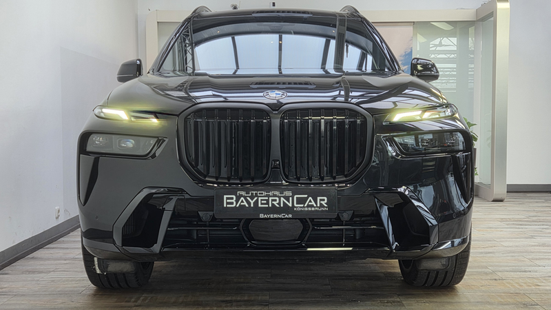 BMW X7 xDr40d M Sport Pro AHK Sitzlüftung ACC 23Zoll — photo 2