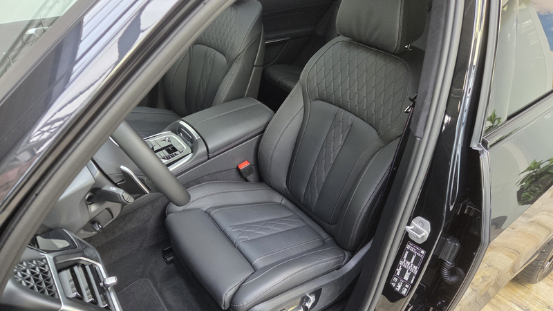 BMW X7 xDr40d M Sport Pro AHK Sitzlüftung ACC 23Zoll — photo 15