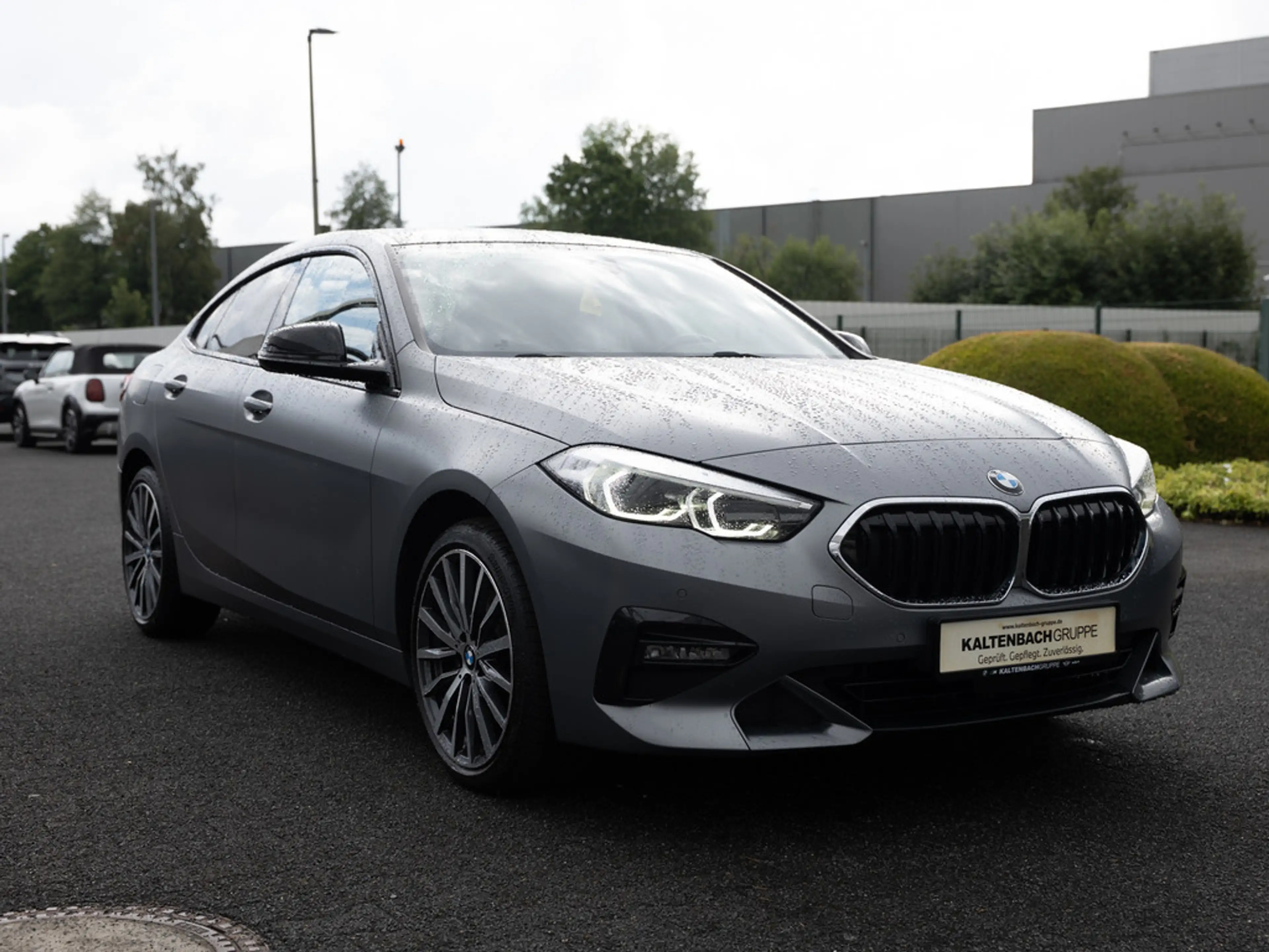 BMW 218 d Gran Coupe Sport Line LED NAVI SHZ PDC — photo 4