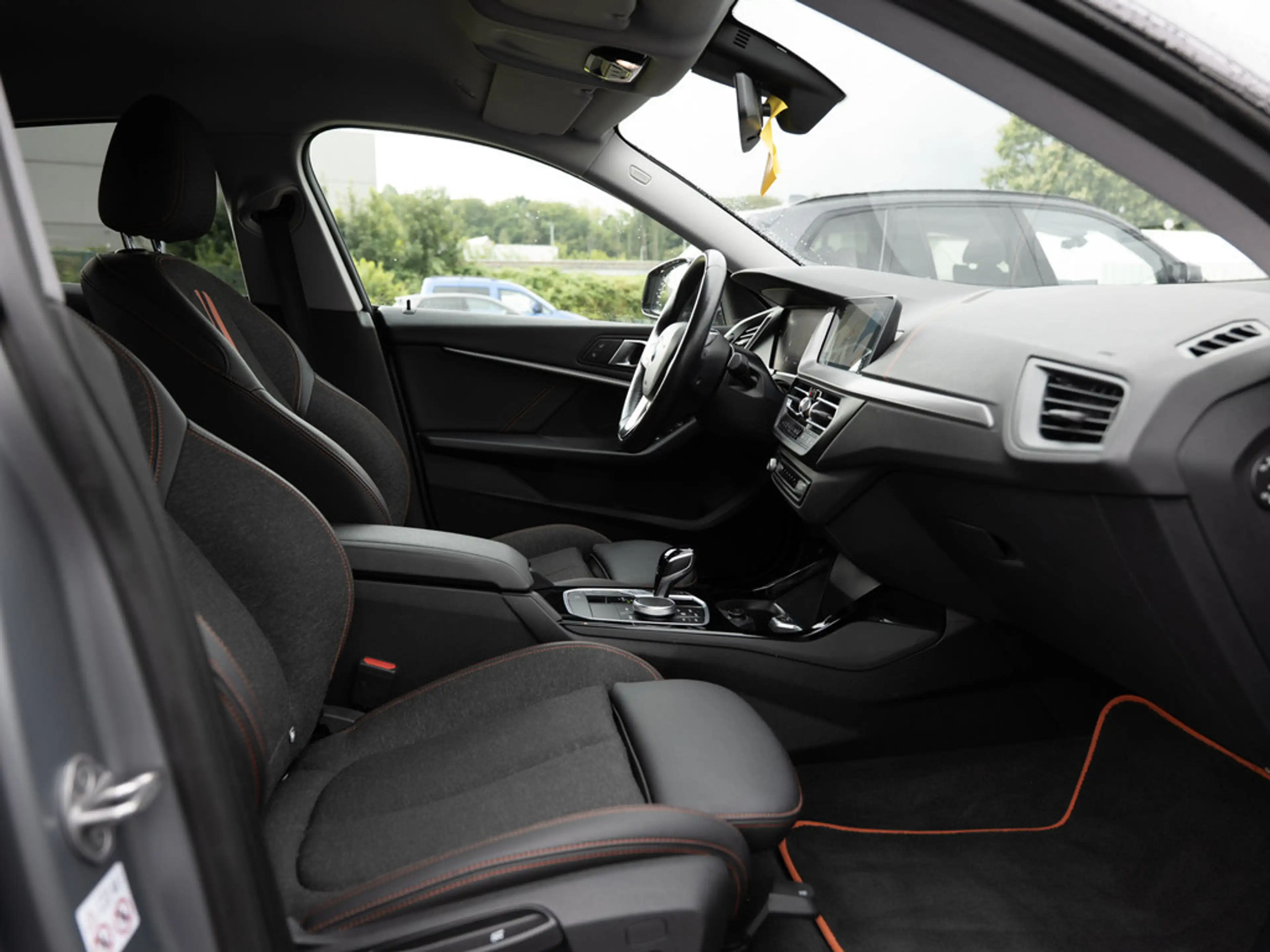BMW 218 d Gran Coupe Sport Line LED NAVI SHZ PDC — photo 8