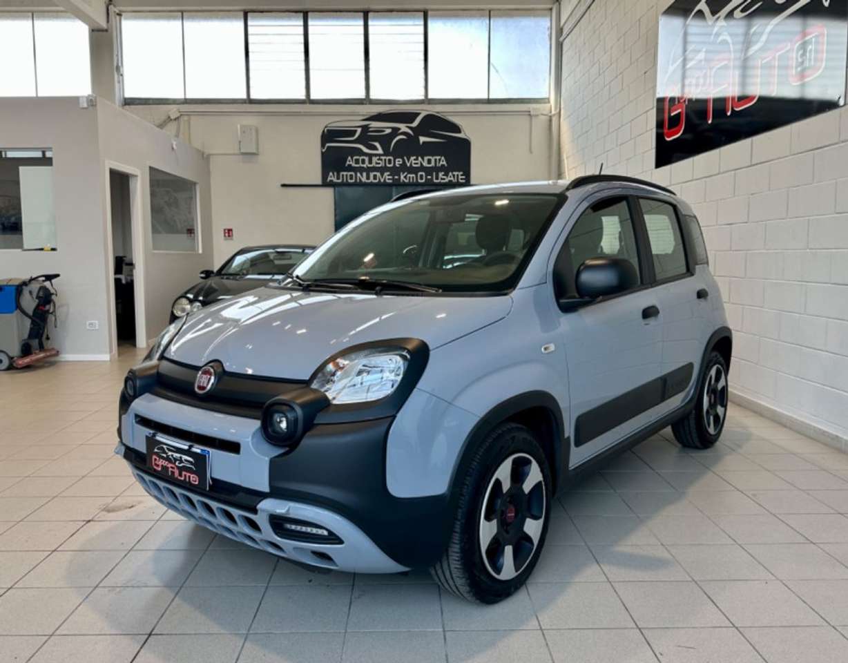 Fiat Panda 1.0 FireFly S&S Hybrid City Cross *NEOPATENTATI*