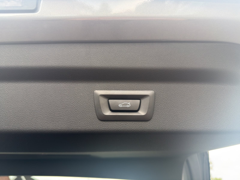 BMW X2 sDrive18d *AHK*18 ZOLL*KAMERA*SITZ HZG*DAB*CARPLAY — photo 15