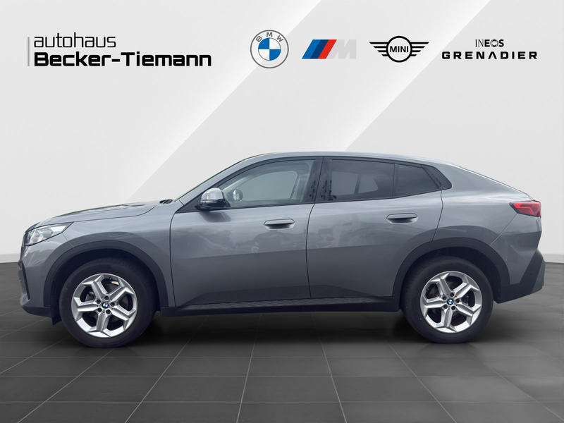 BMW X2 sDrive18d *AHK*18 ZOLL*KAMERA*SITZ HZG*DAB*CARPLAY — photo 3