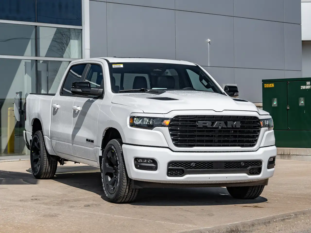 RAM 1500 снимка RAM 1500