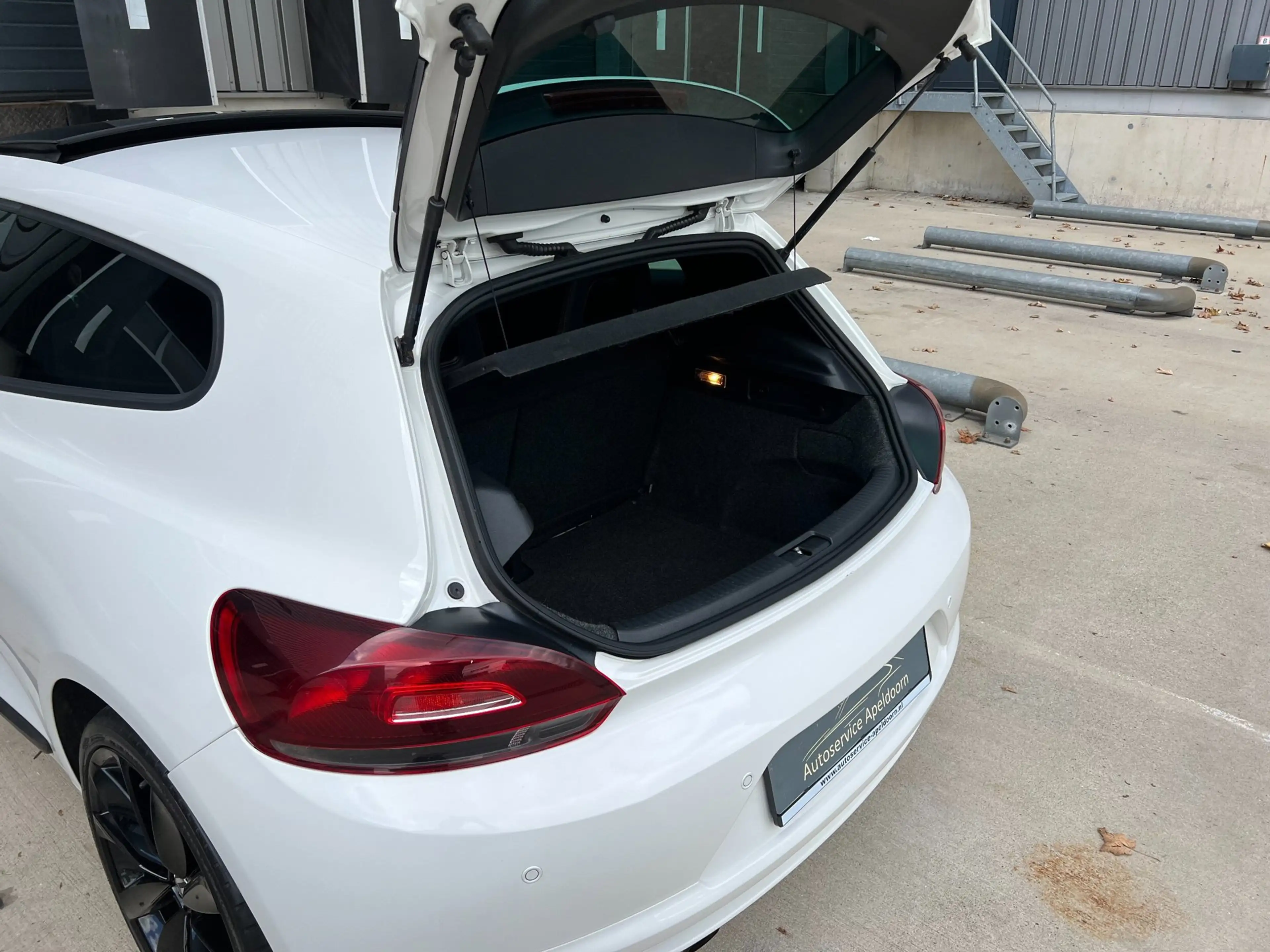 Volkswagen Scirocco 1.4 TSI Highline Plus, Pano, Dynaudio, Navi — photo 10