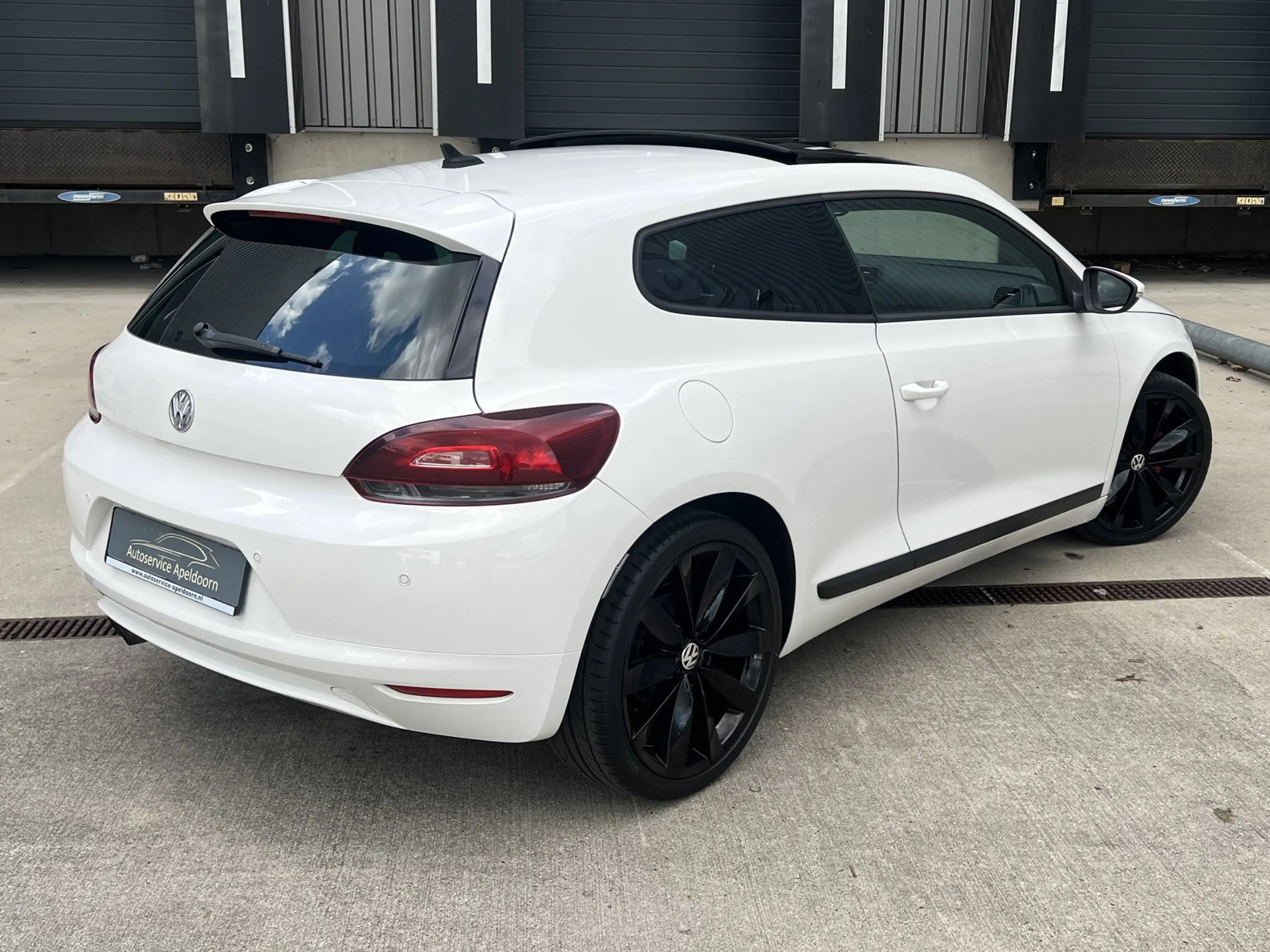 Volkswagen Scirocco 1.4 TSI Highline Plus, Pano, Dynaudio, Navi — photo 7