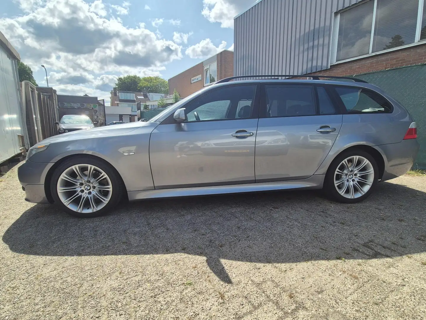 BMW 525 5-serie Touring 525d *M-PAKKET* Bomvol! Gris - 2