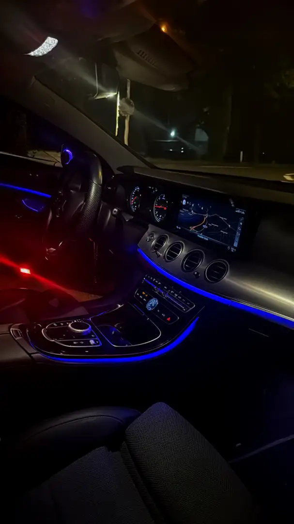 Mercedes-Benz E 200 d 9G-TRONIC - 2