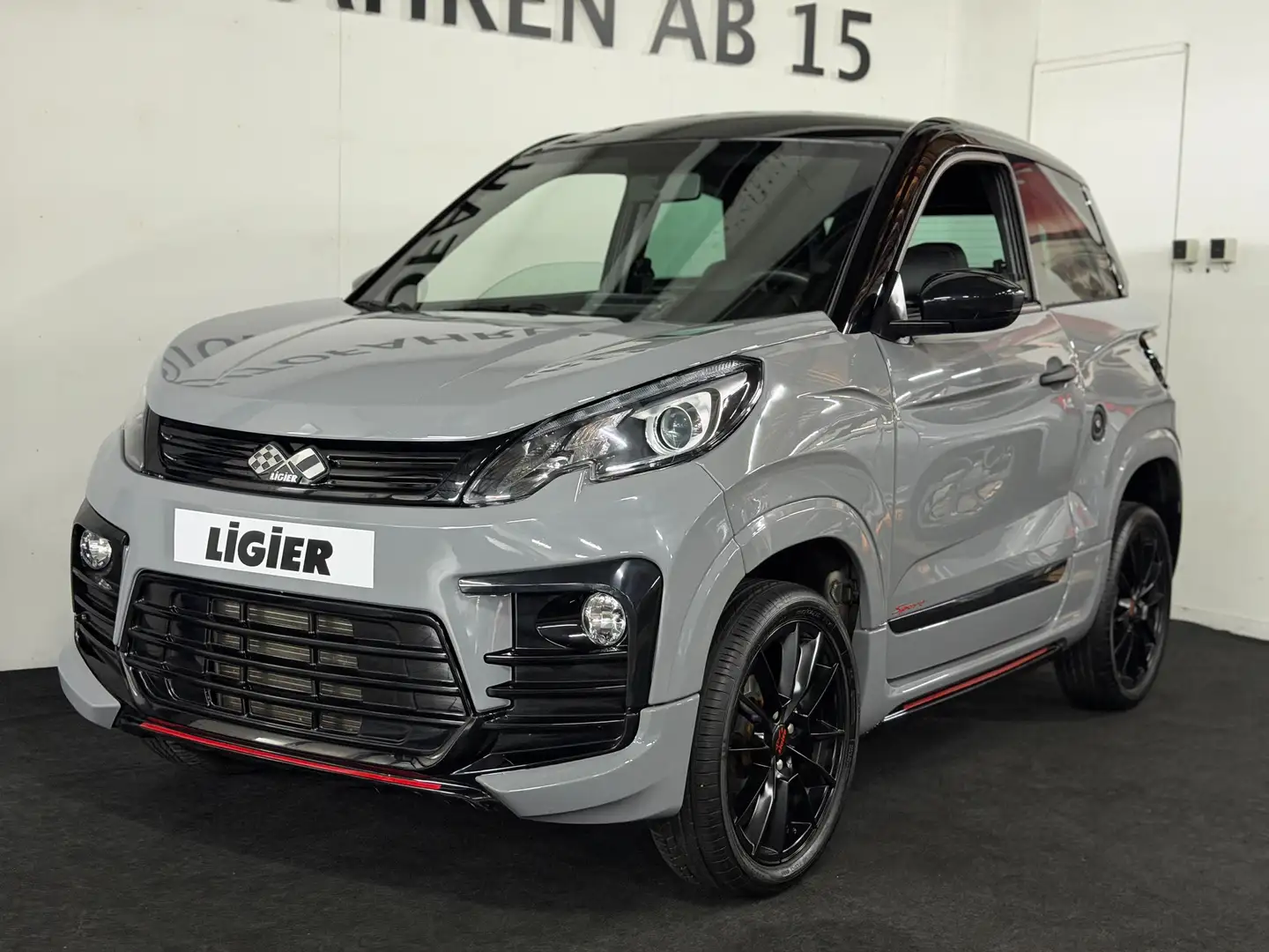 Ligier JS 60 Sport Ultimate, KLIMA, Servo, DCI, Carplay, Sound Grau - 2