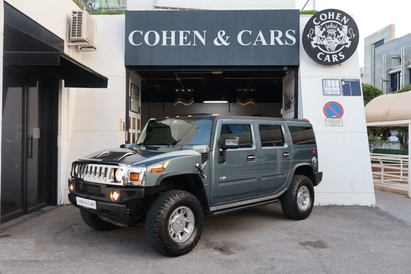 HUMMER H2 6.0 V8 Luxury Aut. Šedá - 1