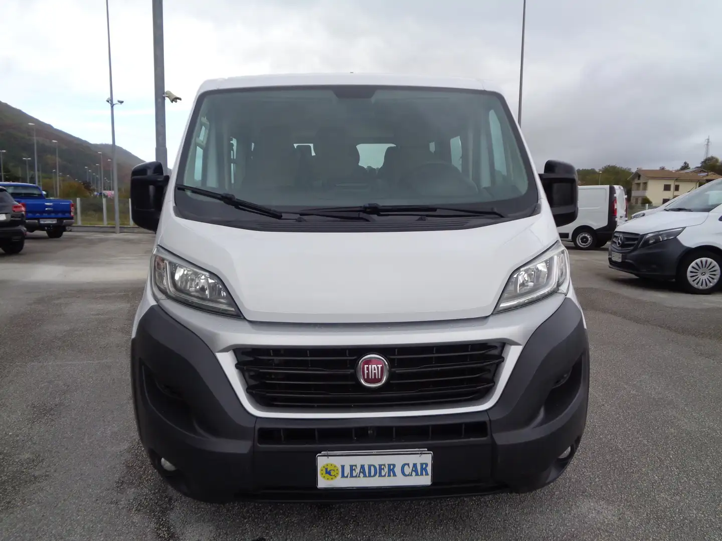 Fiat Ducato 2.3MJT 150cv Panorama 9 Posti Bianco - 2
