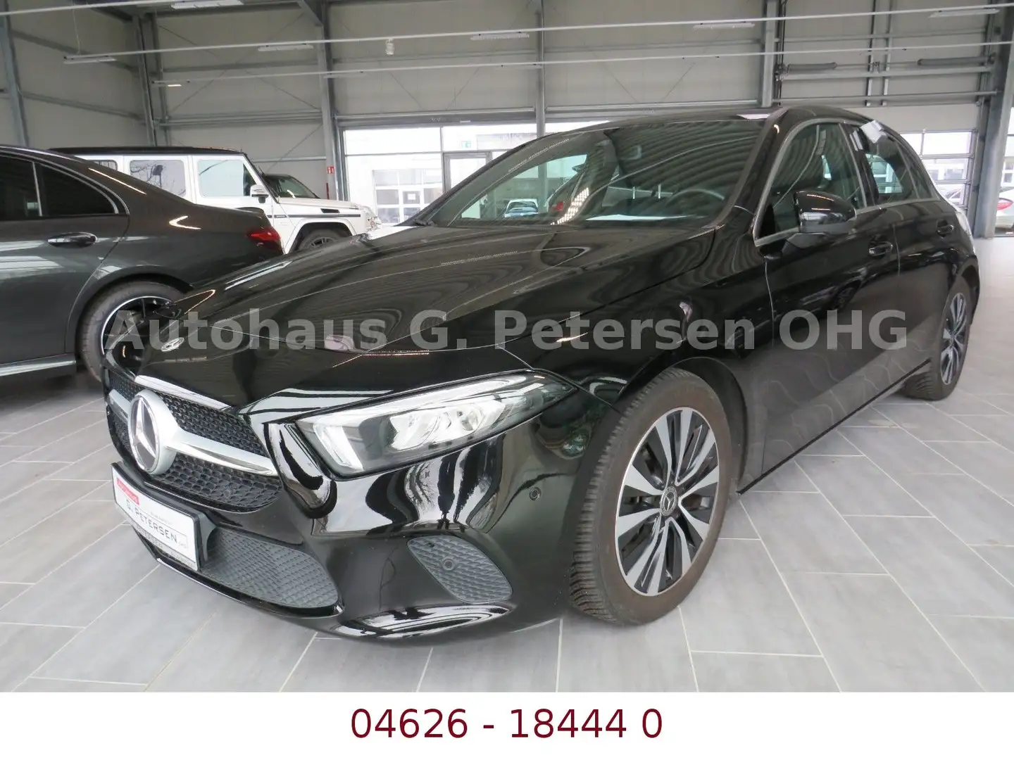Mercedes-Benz A 200 d* 8G DCT*Klimaauto*CAM*Spur*Navi*DAB*LED* Negro - 1