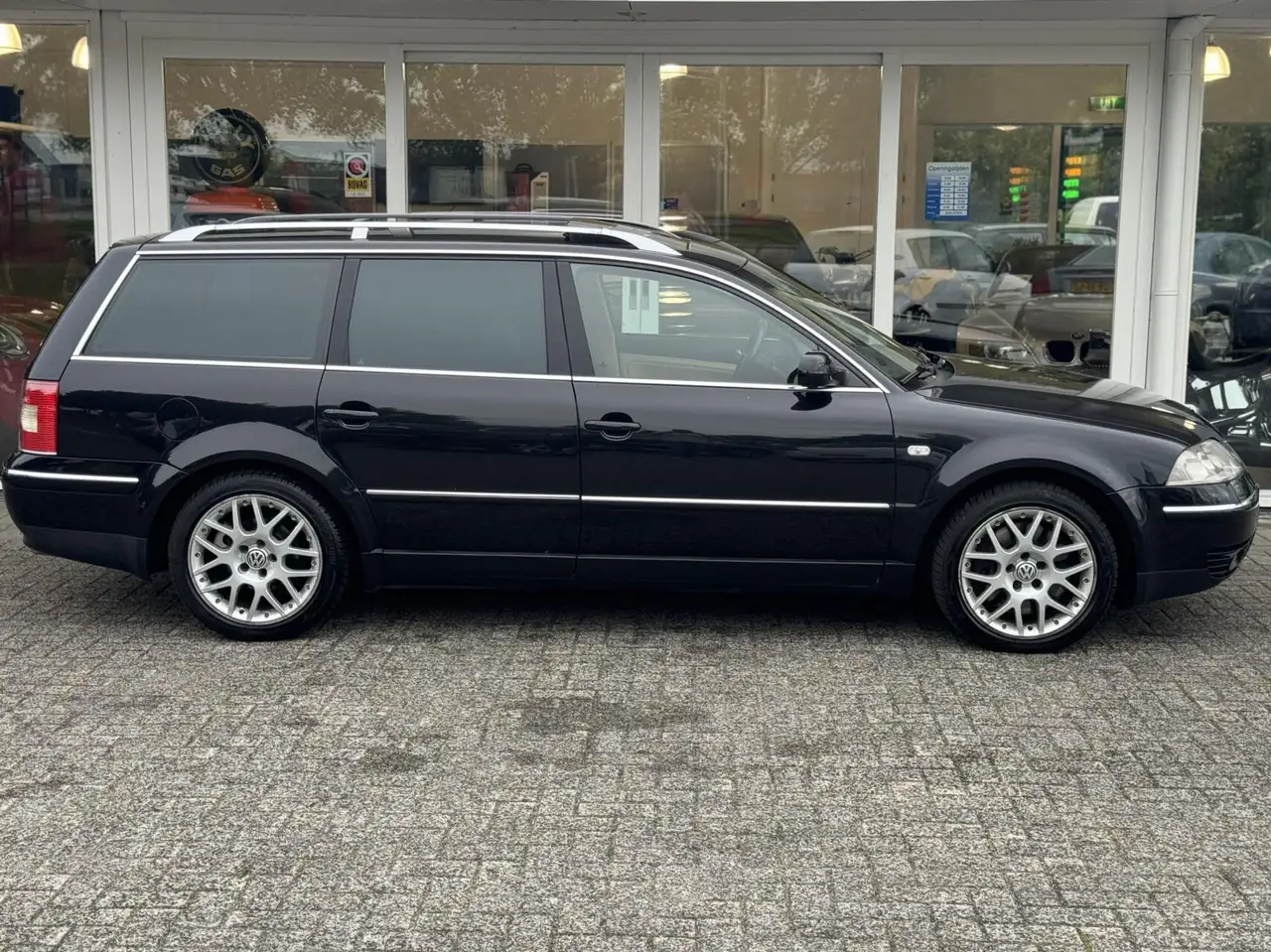 Volkswagen Passat Variant 4.0 W8 4Motion 275pk Automaat,Sch.dak,Clima,Xenon,, foto 5